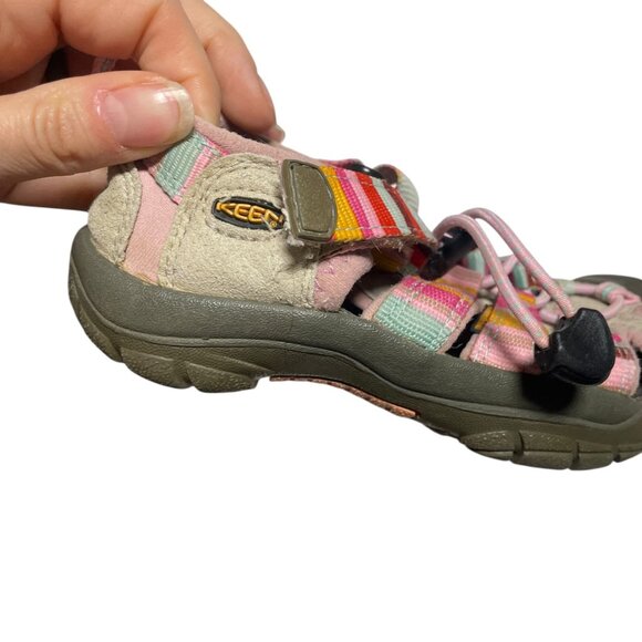 Keen Newport H2 Toddler Sandals Size 11c US Striped Pink - Picture 3 of 5
